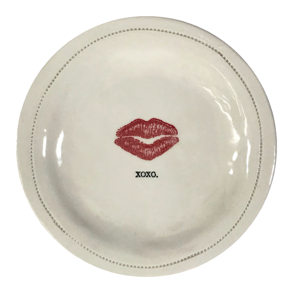 XOXO. - Porcelain Round